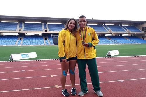 Maria Eduarda e Pedro Tombolim representaram a equipe do Londrina / Foto: Assessoria de Imprensa/Divulgação